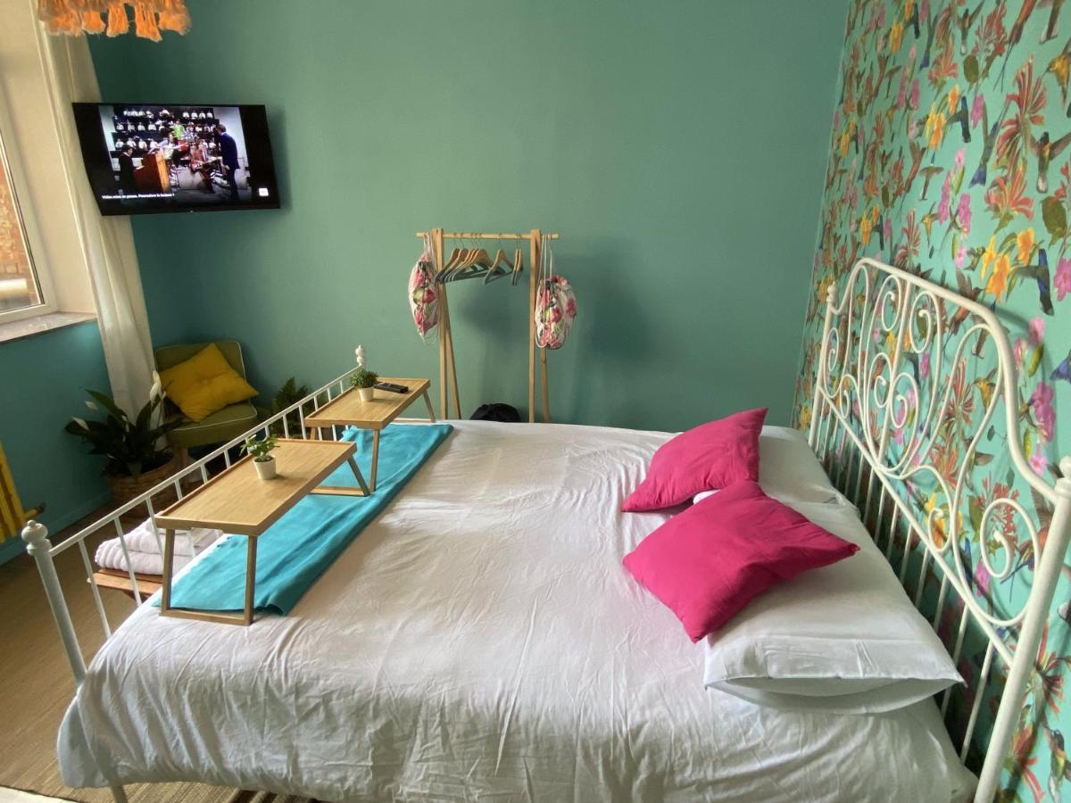 Ibiza Vibes Studio - Festive, Beach & Sun Atmosphere - Amazing Location In City Center Lejlighed Namur Eksteriør billede